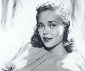 Б. Бэкеланд